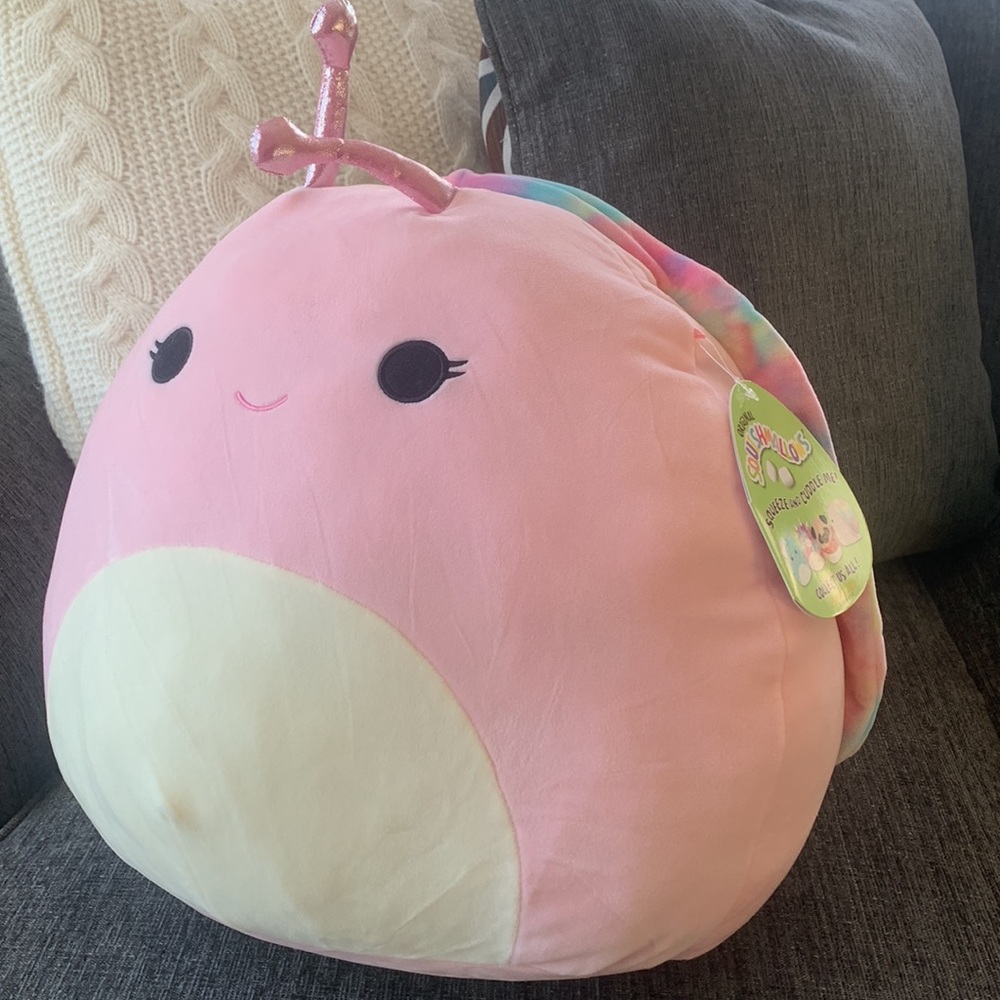 “16 Squishmallow Snail